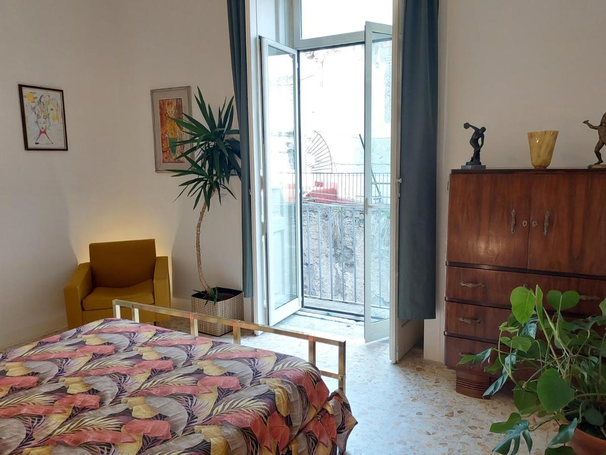 B&B Palazzo Carafa Di Montorio Naples Luaran gambar
